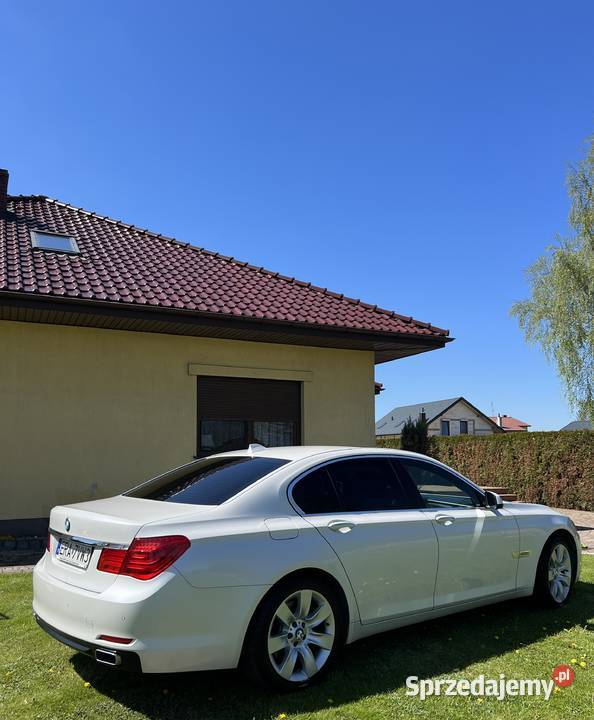 BMW 740d stan idelany bogato wyposażony biała łódzkie Radomsko