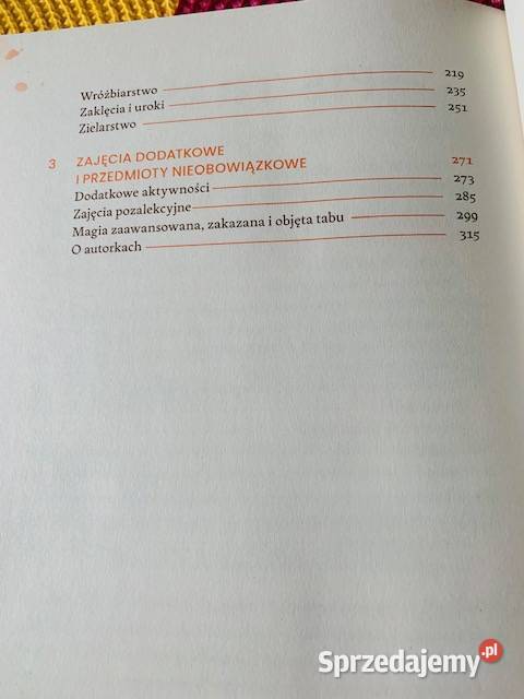 Wielka Księga Magii i Czarodziejstwa Harry