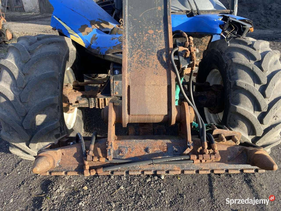 Holland LM445A Zwolnica Zwrotnica Półoś