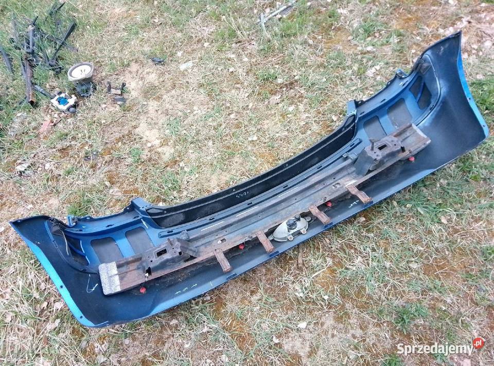 KIA Rio 2008 Z tyłu Zderzak tylny Barłogi