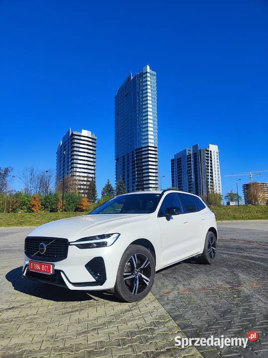 VOLVO XC60 B4 AWD Rdesign mildhybrid FV 23 Rok produkcji 2022 Katowice sprzedam