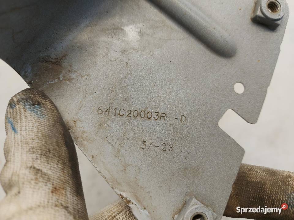 Renault Master III LIFT uchwyt wspornik błotnika sprzedam