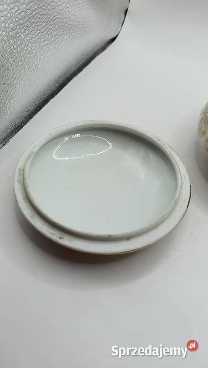 Porcelanowy pojemnik puzderko Francja Zamość