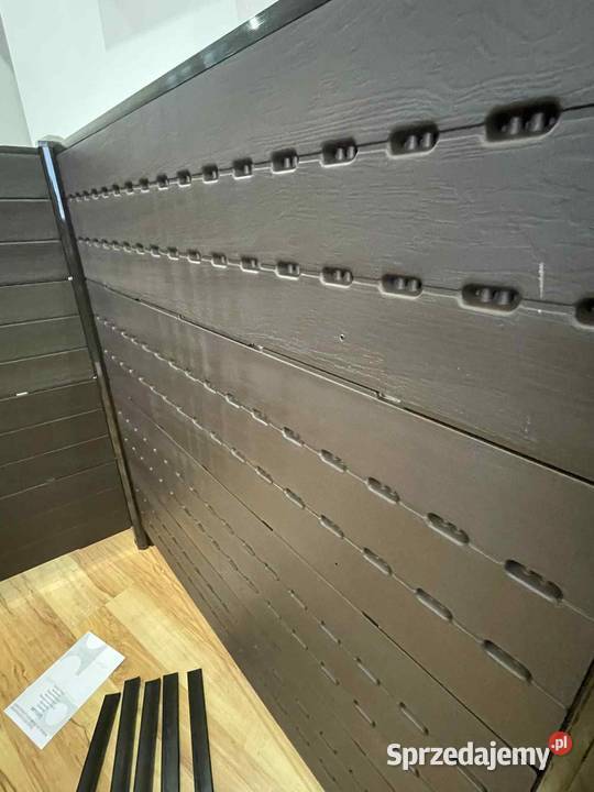 Nowa Zabudowa pojemników na śmieci tworzywo Kosze na śmieci Sieradza