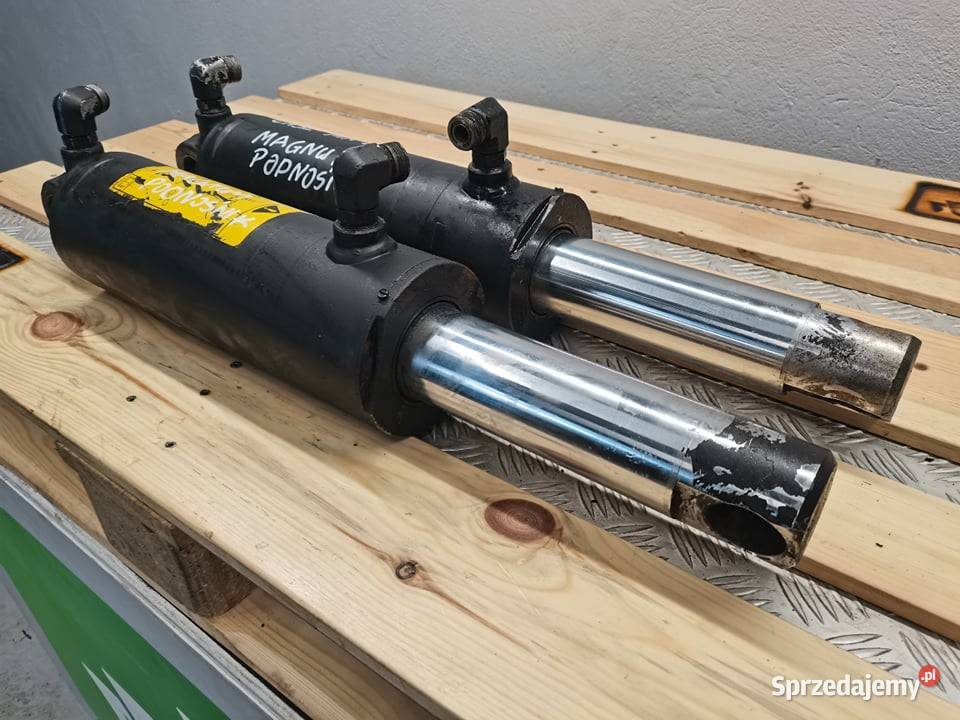 Cylinder hydrauliczny TUZ tylny Holland TG 230