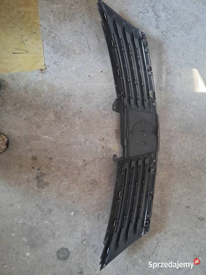 nissan tiida trapa przód