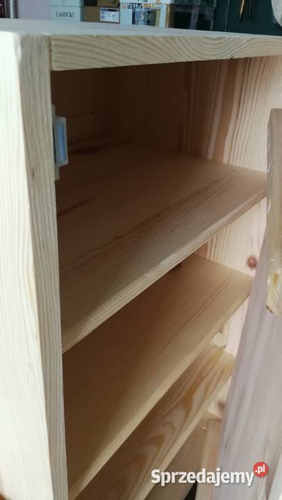 Zestaw mebli do przedpokoju skrzynioławka szafka