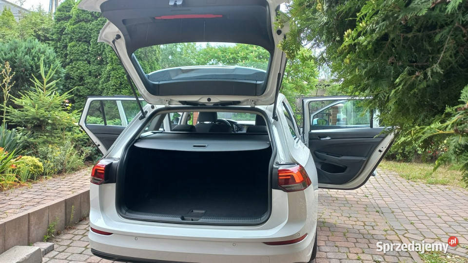 Volkswagen Golf DSG 15 Mhev eTSI EVO Salon Pełen lakier metallic Gdańsk