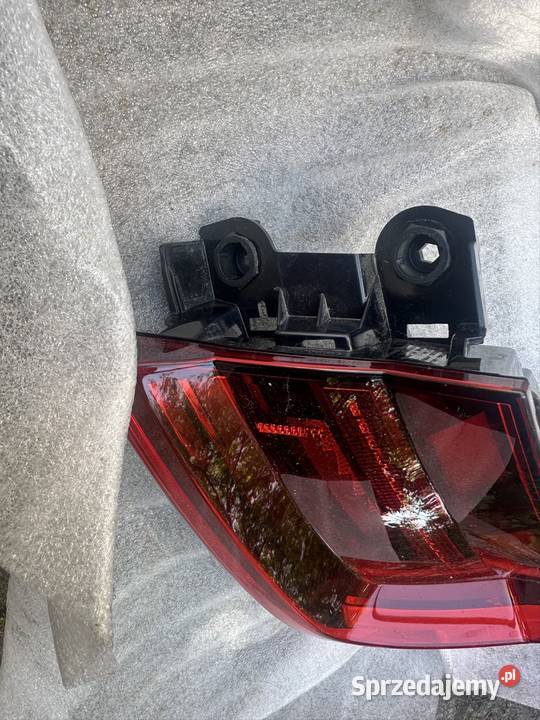 Oryginalna lampa prawy tył Audi A1 2018 sprzedam