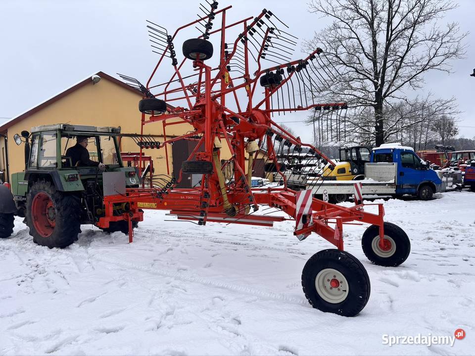 Zgrabiarka 2 karuzelowa Kuhn GA 7301 do środka nieuszkodzony Myszyniec