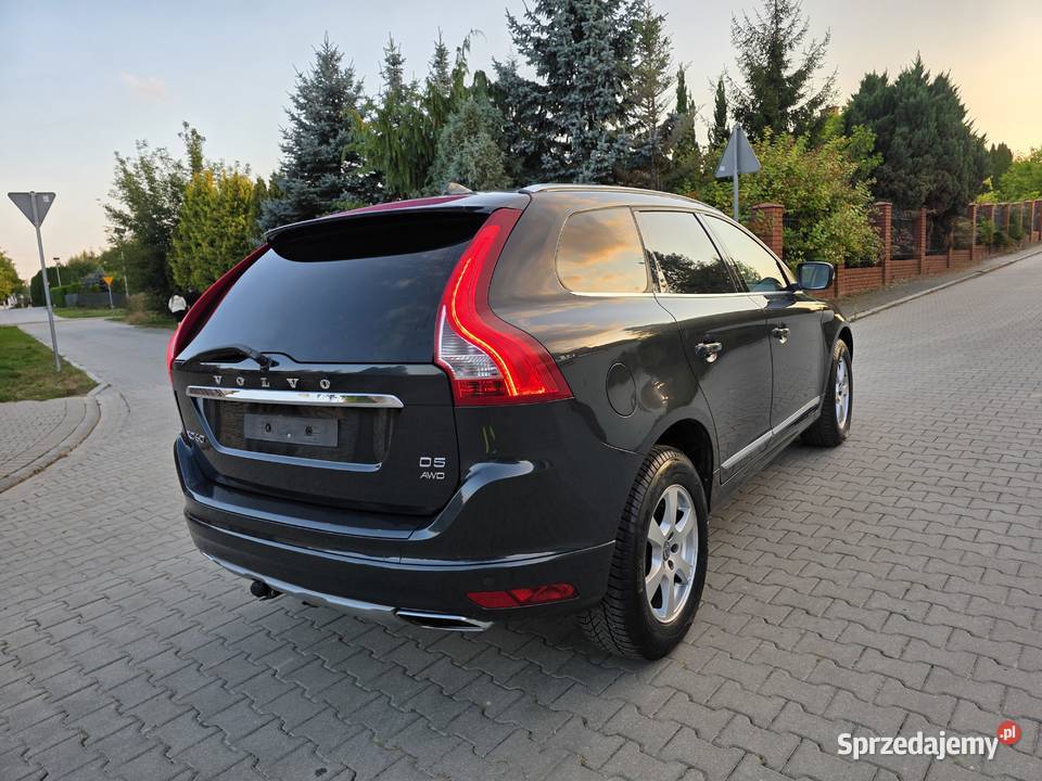 Volvo xc60 24D5 4x4automat opłacony Szwajcar podgrzewane fotele Lublin sprzedam
