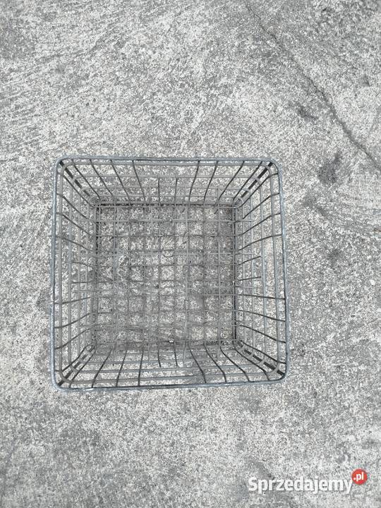 Skrzynia z drutu na butelki z PRL opolskie Opole