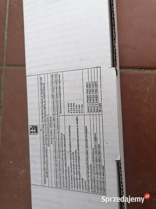 Drzwi łazienkowe z ościeżnicą 90L Stargard