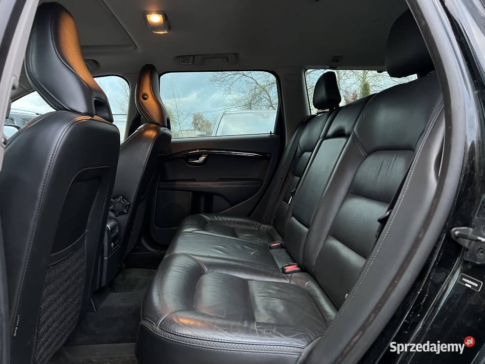Volvo XC70 2013 Rok produkcji 2013 sprzedam