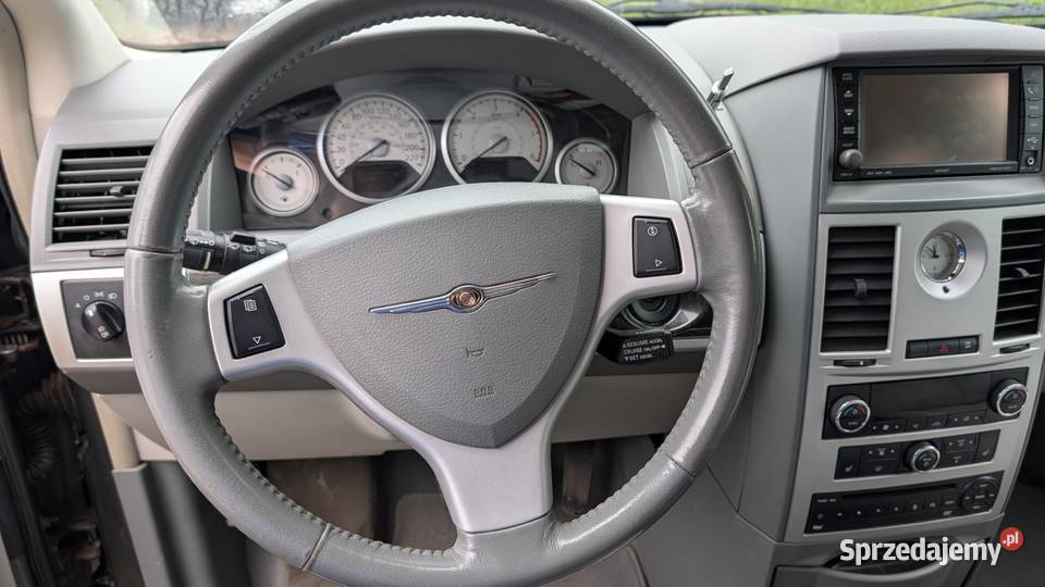 Chrysler Grand Voyager 28CRD 2010r