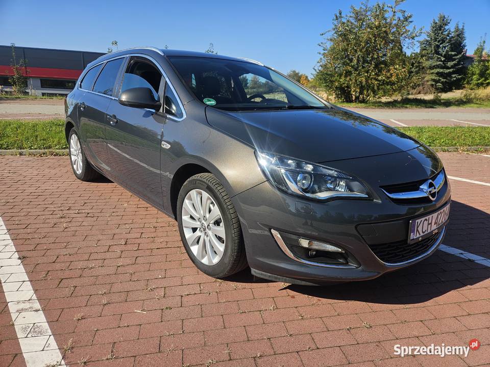 Opel Astra J Sports Tourer INNOVATION Model 2014 Libiąż