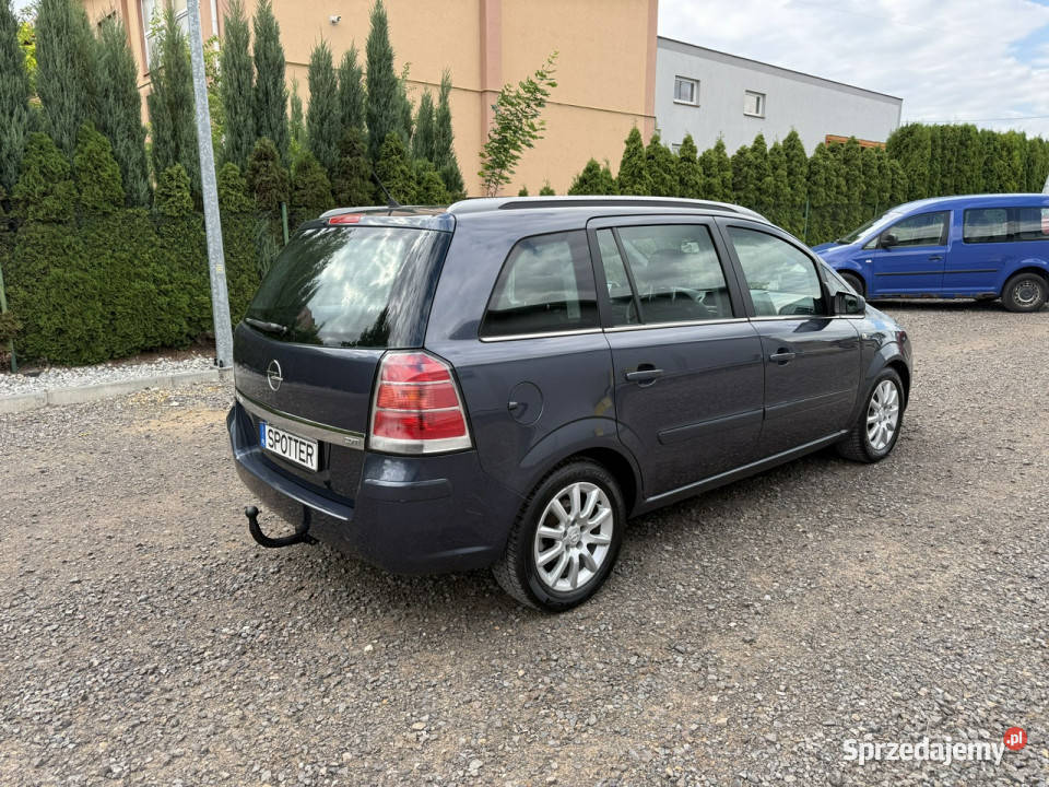 Opel Zafira 1 Właściciel 7Osób 19 CDTI 120 B 4/5 Zafira Opoczno
