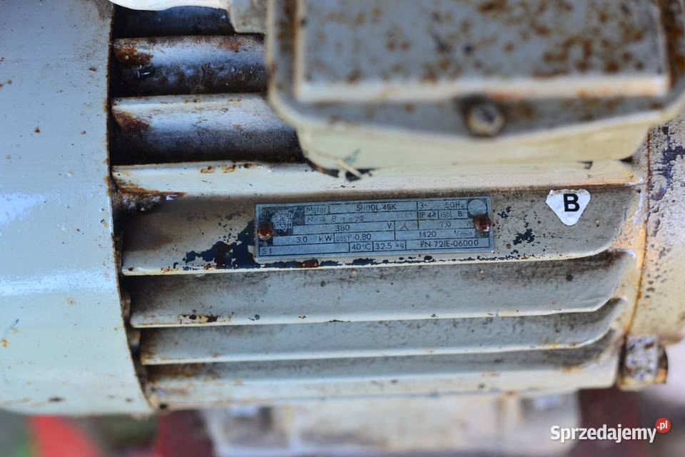 Młynek do zboża młyn śrutownik sprawny w Nowy Wiśnicz