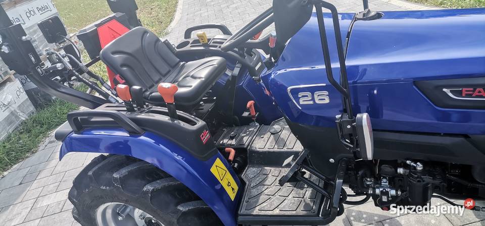 Mini traktorek 26 4WD 25 Farmtrac ręki AGROSTAL Tarnogród
