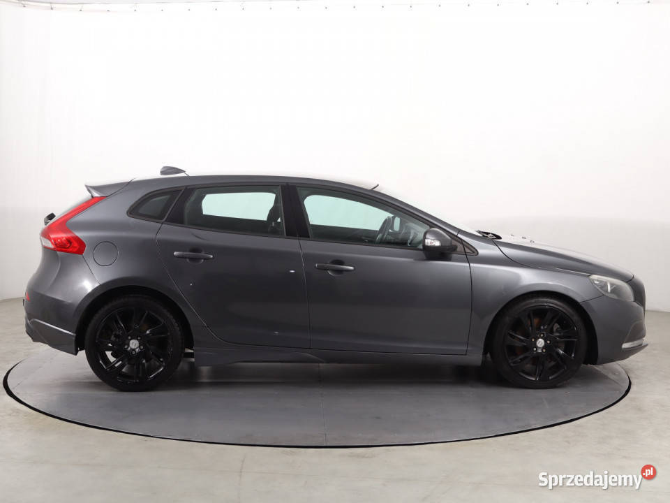 Volvo V40 20 D3 321978km Katowice