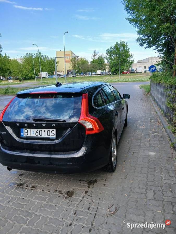 Volvo v60 Rok produkcji 2011 sprzedam