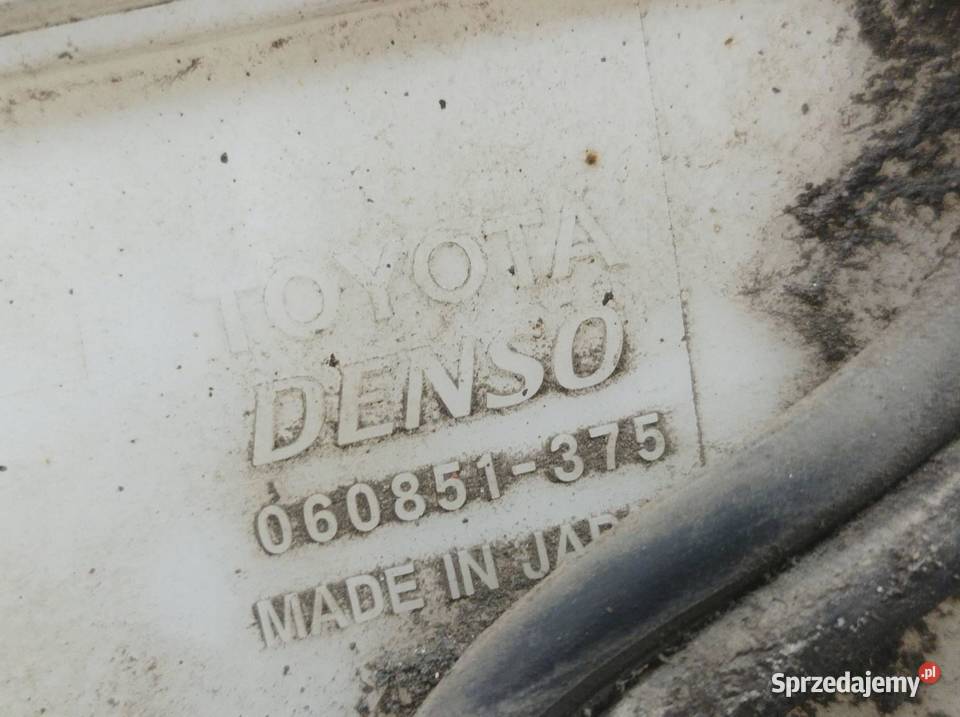 ZBIORNICZEK SPRYSKIWACZY 060851375 Toyota VersoS świętokrzyskie