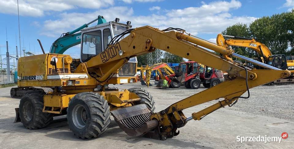 Koparka Kołowa Liebherr A901 4x4 15 ton Kraków sprzedam