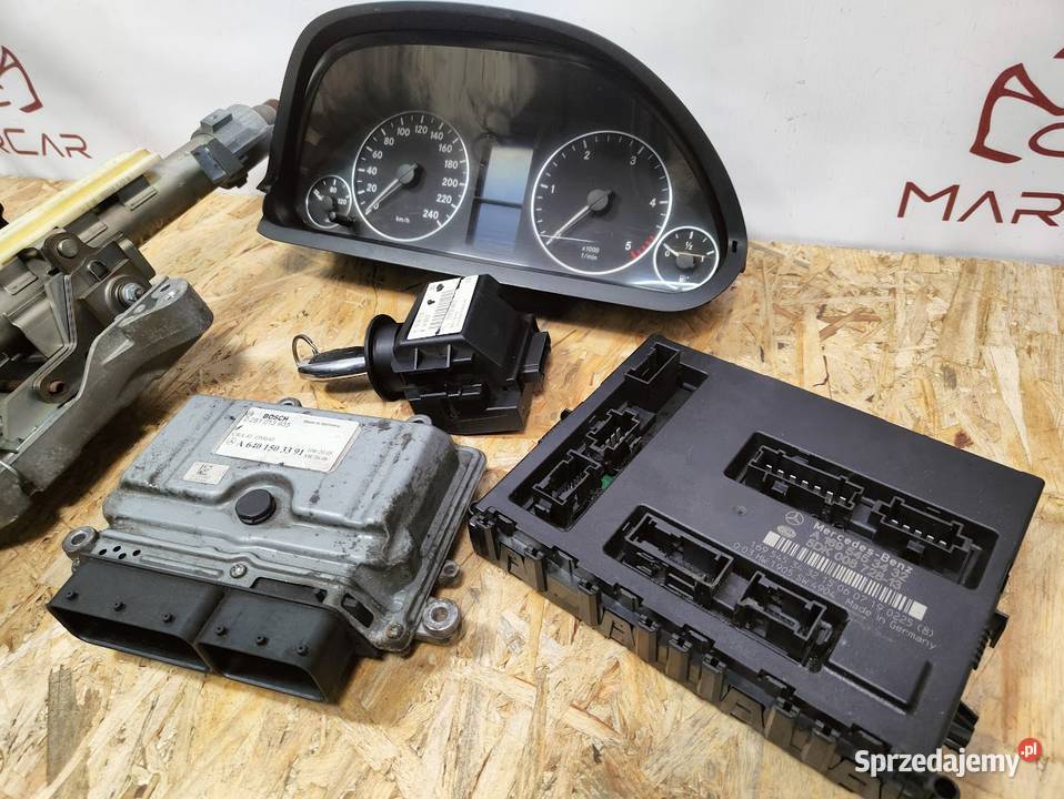 Zestaw Startowy Komputer Licznik Stacyjka Pleszew