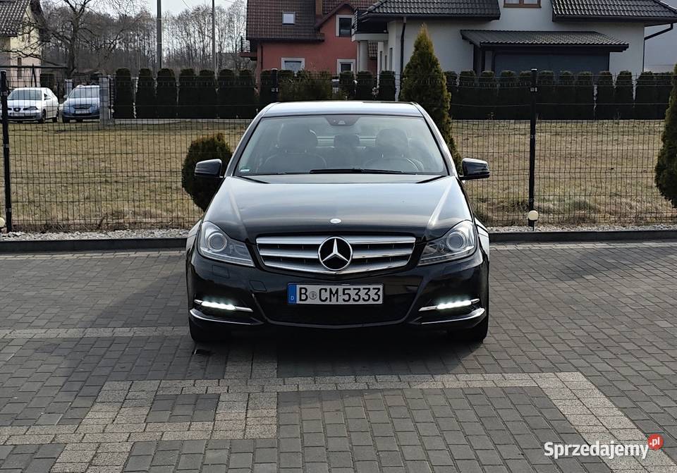 MercedesBenz W204 C180 Benzyna Automat Klasa C Wola