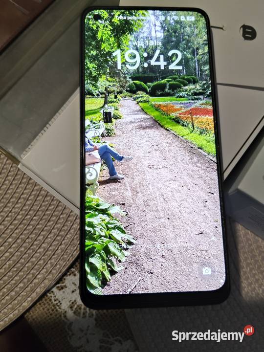 Telefon OPPO A78 8128GB etui z klapką