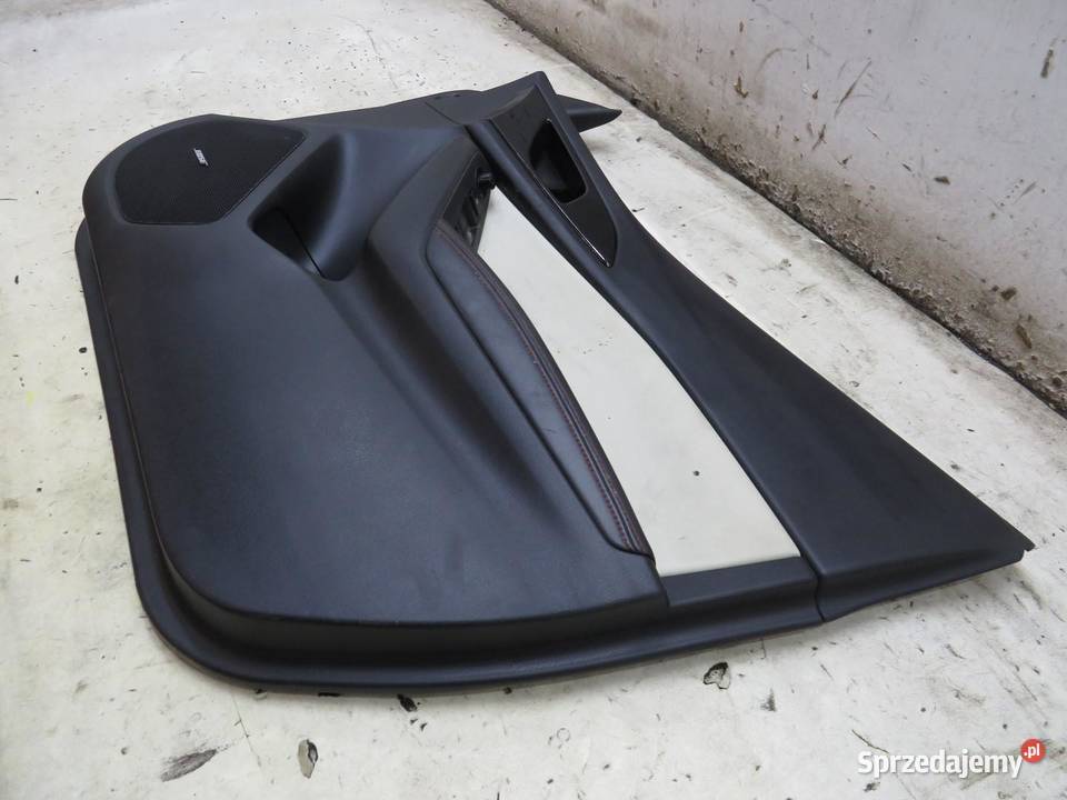 BOCZEK DRZWI PRAWY RZÓD MAZDA 3 BM 13 osobowe