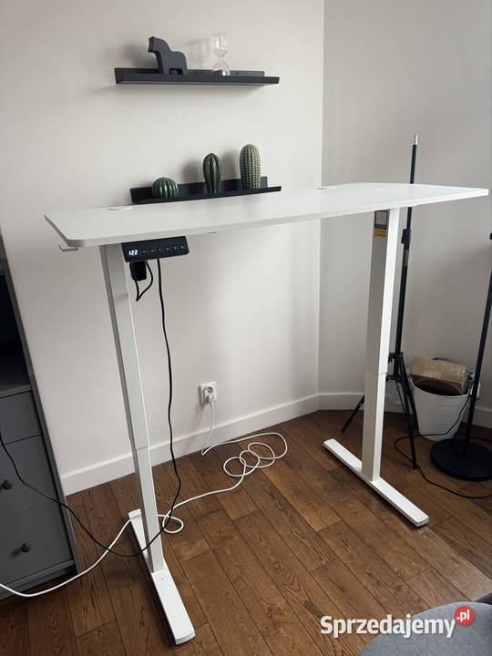 Biurko z regulacja wysokości elektryczne biurko Łódź