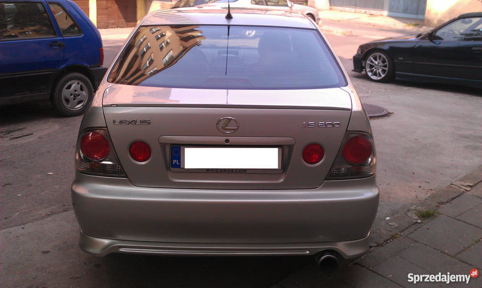 Lexus IS 200 prod 2001 sprzedam Kraków sprzedam