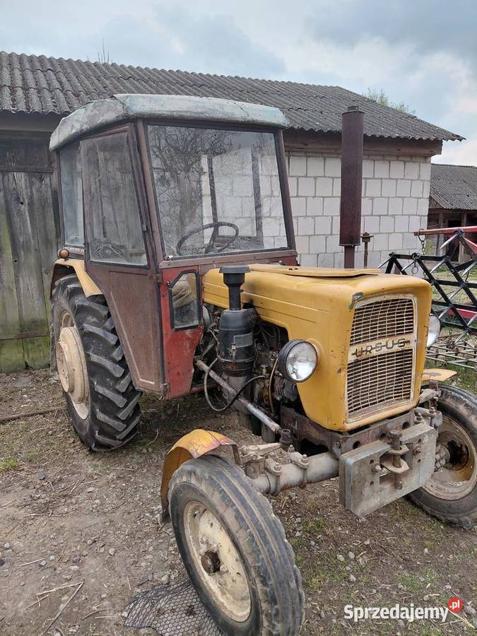 Ciagnik rolniczy Ursus C330