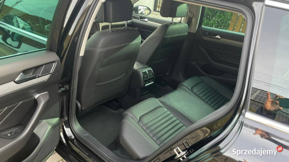 Volkswagen Passat 20tdi 190 2021r lift Virtual opolskie Strobice