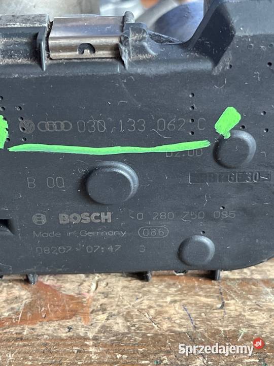 Przepustnica VW 030133062C Części samochodowe Margonin