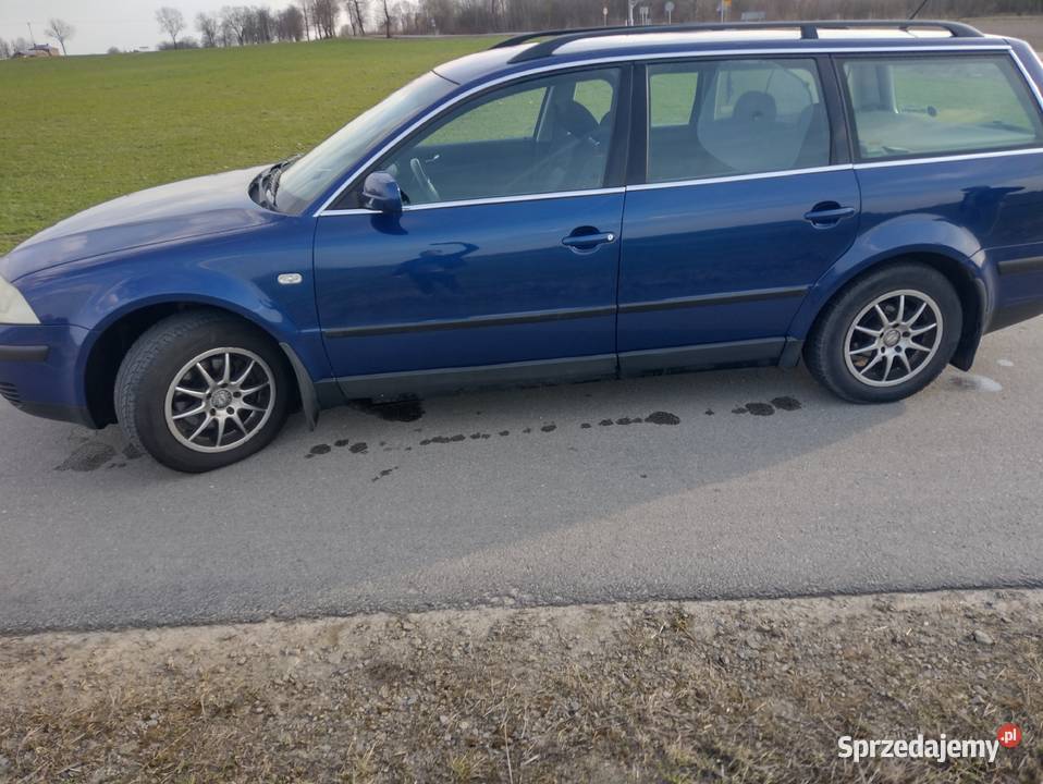 Volkswagen Passat 18 Turbo 150 Passat Białobrzegi