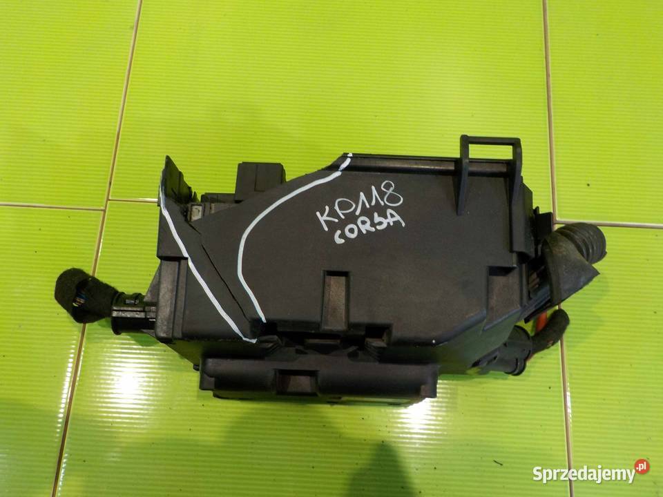 OPEL CORSA D 10 B 08r skrzynka bezpiecznikow Skrzynki bezpieczników Suków