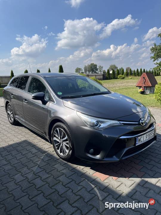 Toyota Avensis T27 EditionS 4/5 Skłudy sprzedam