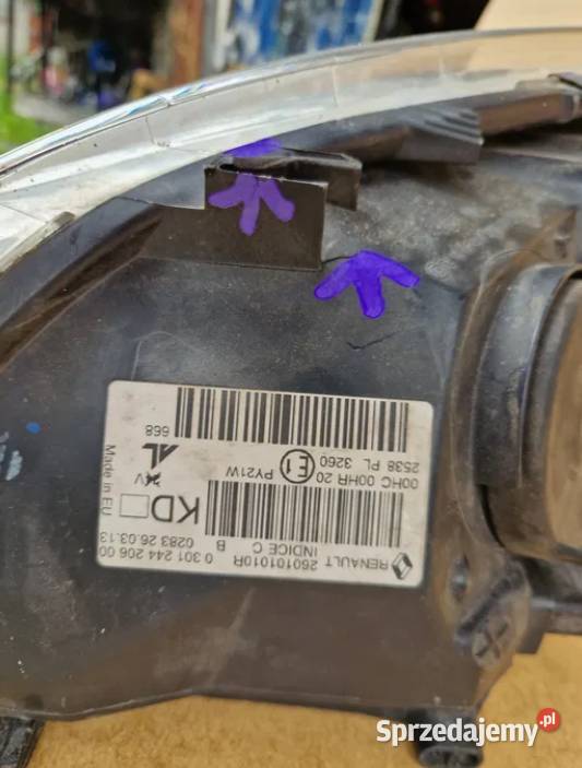 renault megane III lampa prawy przód 260101010r osobowe dolnośląskie Złotoryja