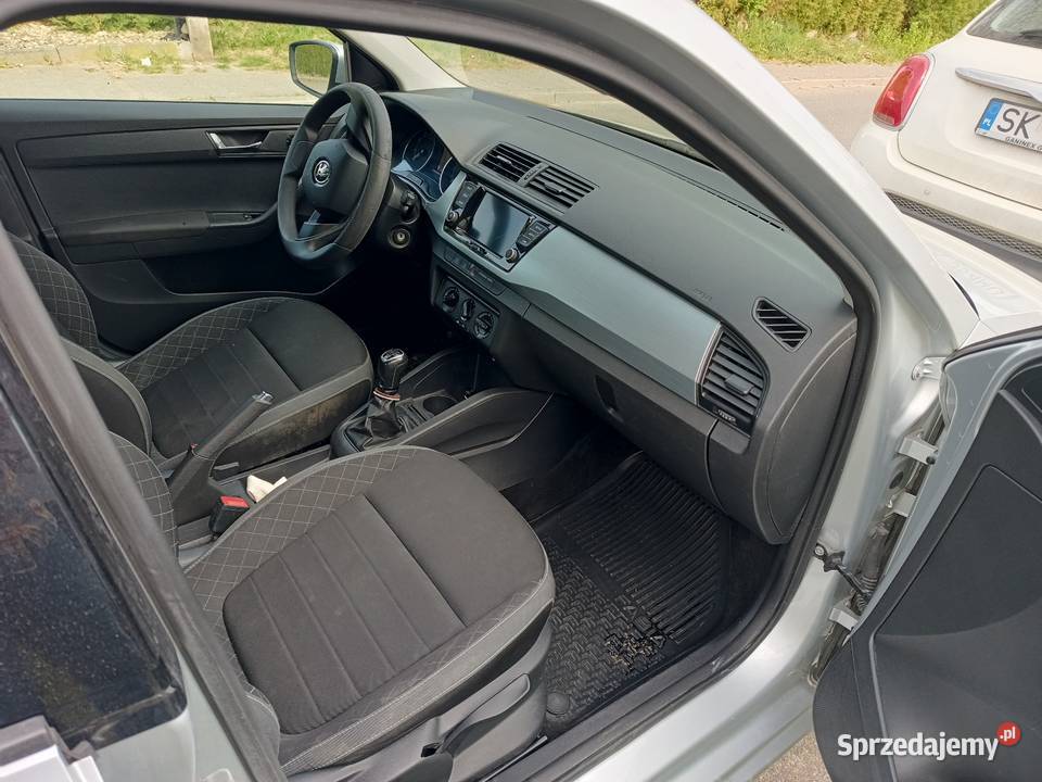 Skoda Fabia Ambition 10 MPILPGSalon pełna