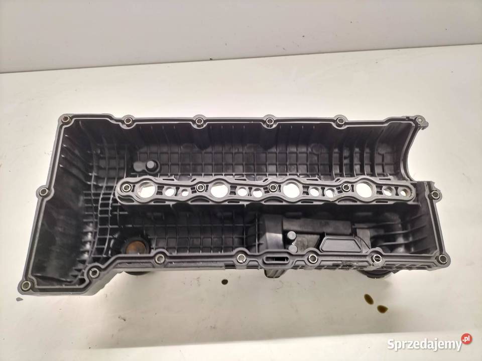 POKRYWA ZAWORÓW 224102F000 20 CRDI Hyundai ix35 sprzedam