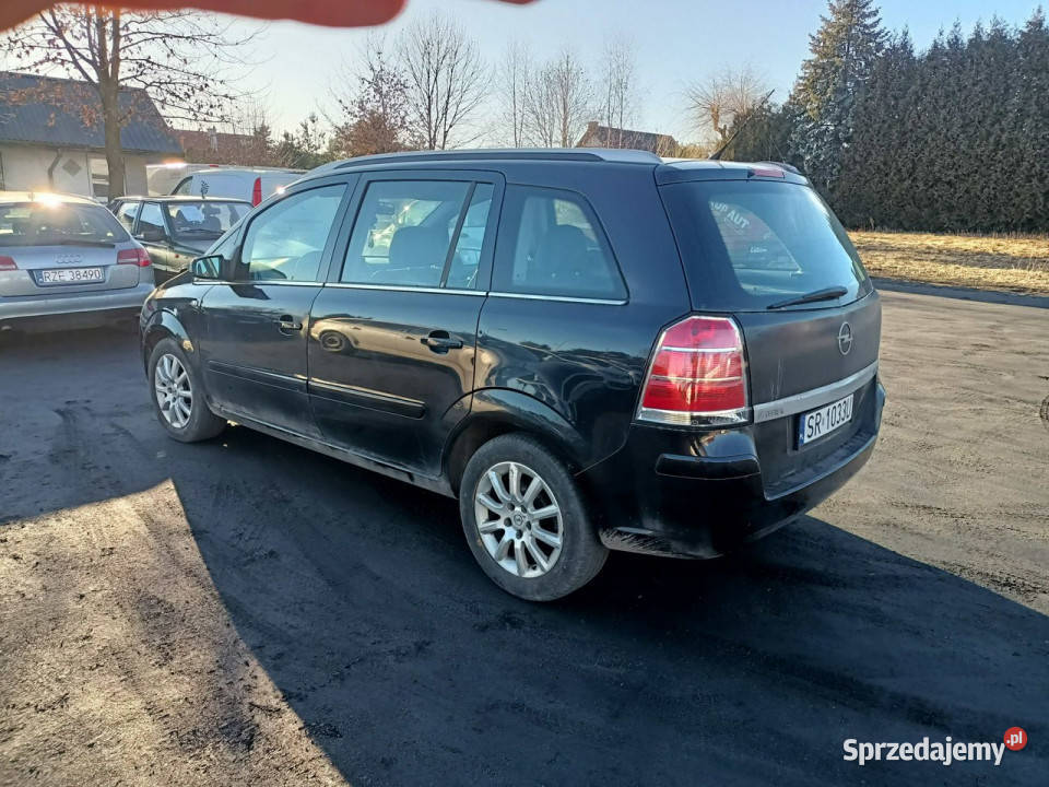 Opel Zafira Opel Zafira 19CDTI 150 06r B Rok produkcji 2006 Tarnów