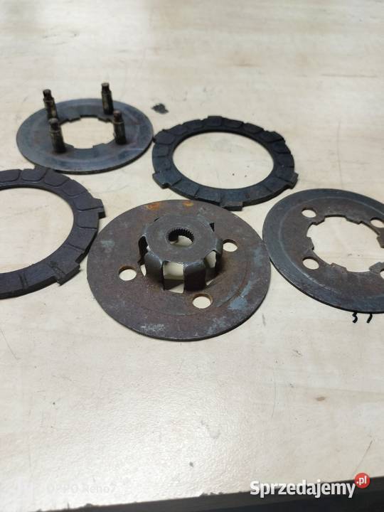 Zabierak kosz sprzęgłowy komar 232 stary typ