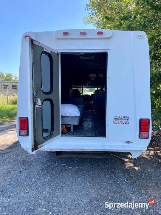 Ford E350 kamper imprezowóz partybus automatyczna Wałcz sprzedam
