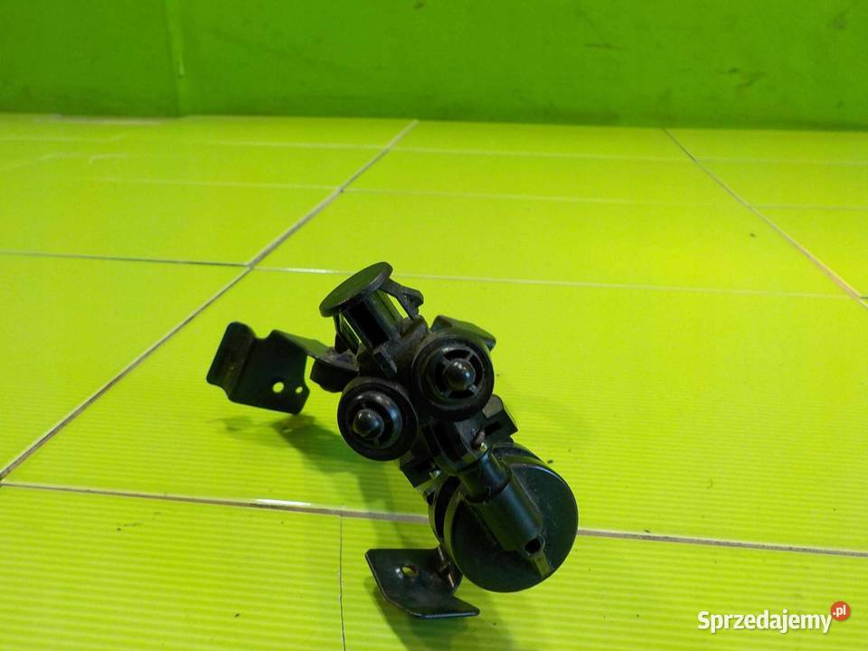 CHEVROLET CAPTIVA 10r spryskiwacz lampy prawy Suków