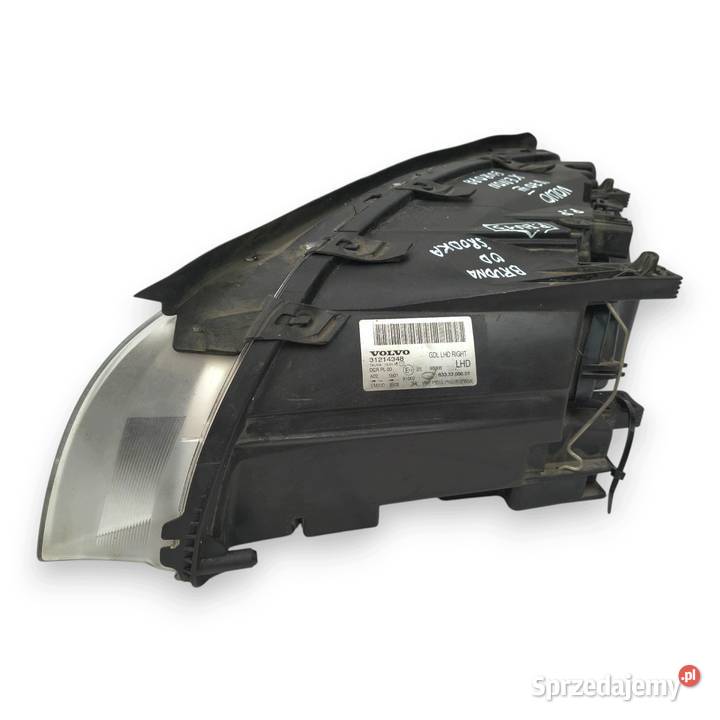 PRZEDNIA LAMPA PRAWA Volvo V70 III XC70 II prawy Chełm