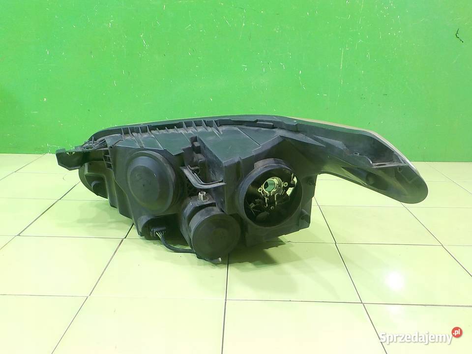 CITROEN C3 PICASSO 16 HDI 09r 5D lampa prawa osobowe Suków