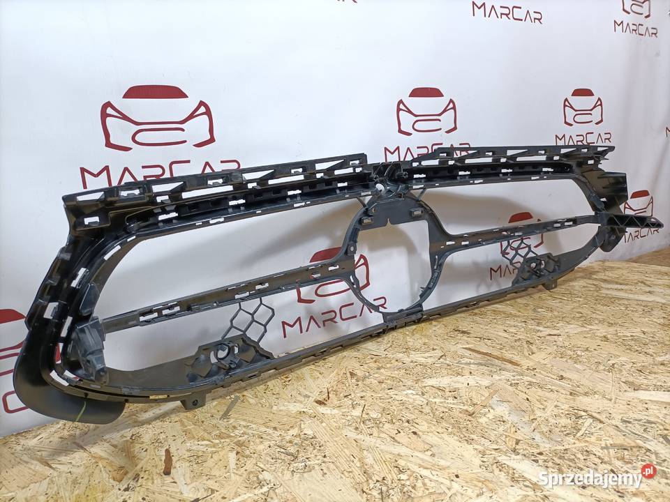 MERCEDES AKLASA W177 18 WZMOCNIENIE STELAŻ GRILL