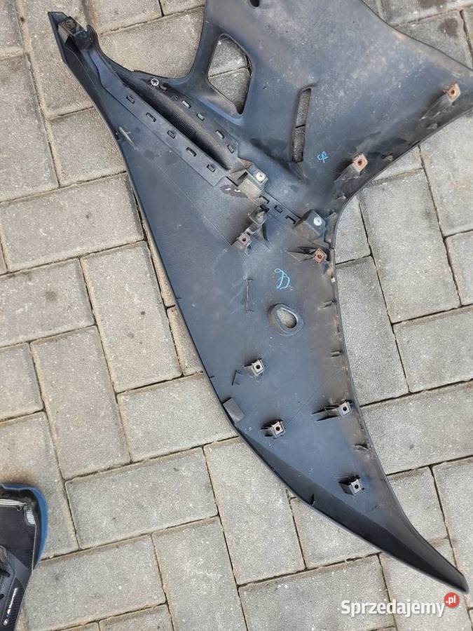 Yamaha R3 1924 owiewka bok osłona plastik lewa wielkopolskie Nowy Tomyśl
